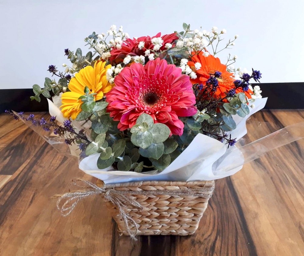 Congratulations flowers Subiaco Congratulations flowers delivery by