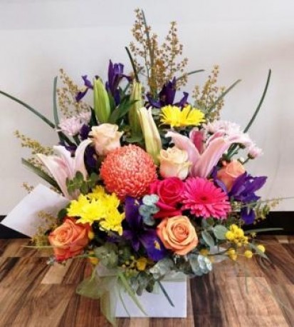 Vibrant Flowers Box